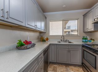 1480 Creekside Dr, Walnut Creek, CA 94596