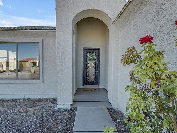 2nd image of 4692 E Appaloosa Dr
