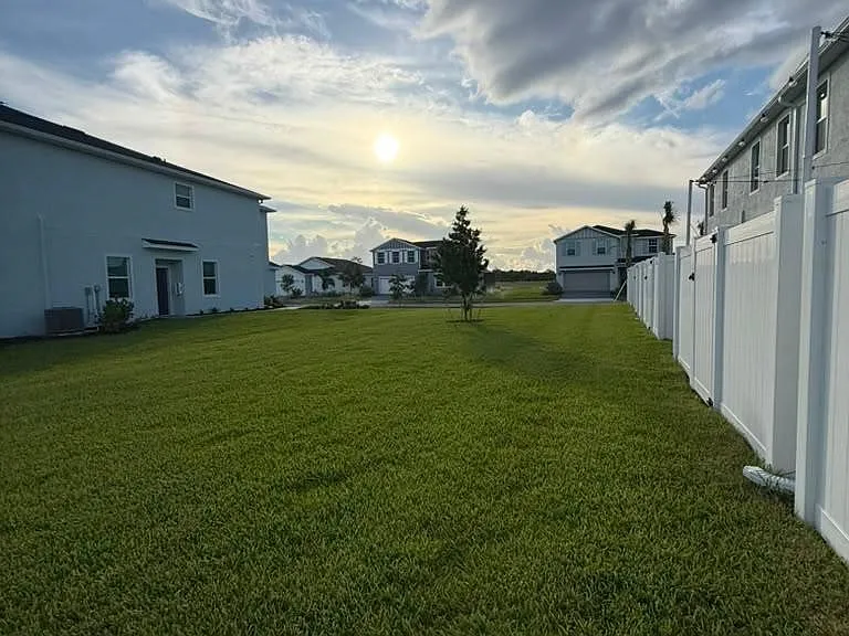 44292 Caraton Ter — Photo 19