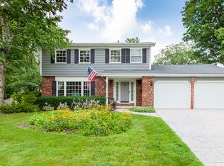 505 Post Rd, Saint Charles, IL 60174