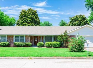 2711 W Sayre Ln, Rogers, AR 72758