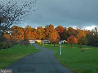 7119 Schoolhouse Rd, Hershey, PA 17033