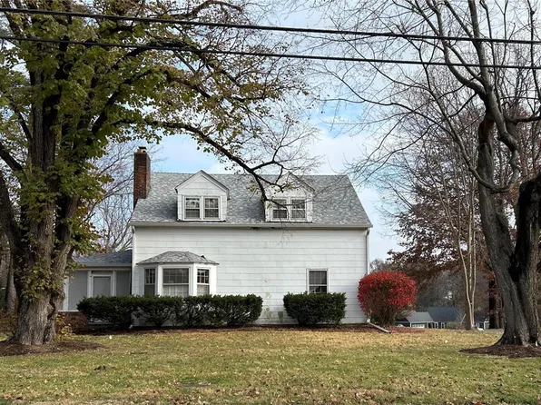 526 Graeser Rd, Saint Louis, MO 63141