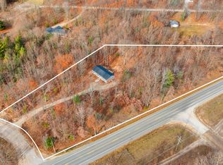 11754 Country Acres Dr, Interlochen, MI 49643