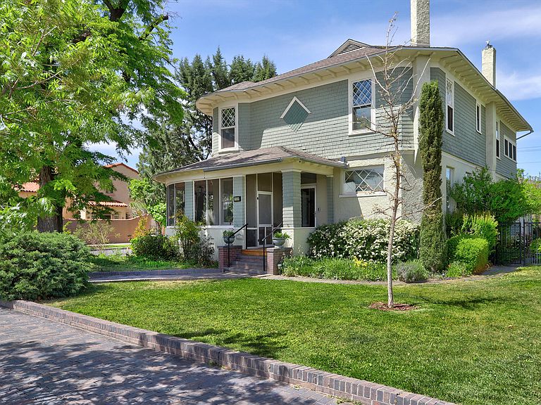 Listing photo 5