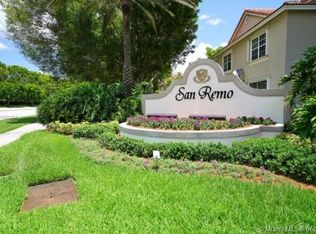 1080 Sorrento Dr, Fort Lauderdale, FL 33326