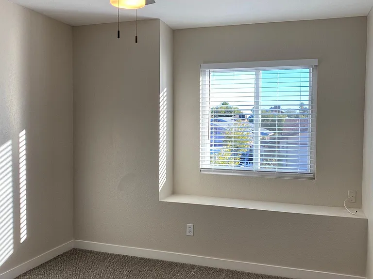 4328 W Oraibi Dr — Photo 15
