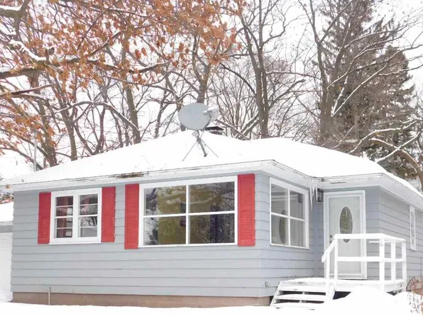 107 Hazel St, Rothschild, WI 54474