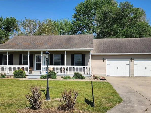 122 N Christopher St, Advance, MO 63730