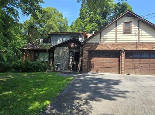 11 Deerhaunt Dr, Croton On Hudson, NY 10520