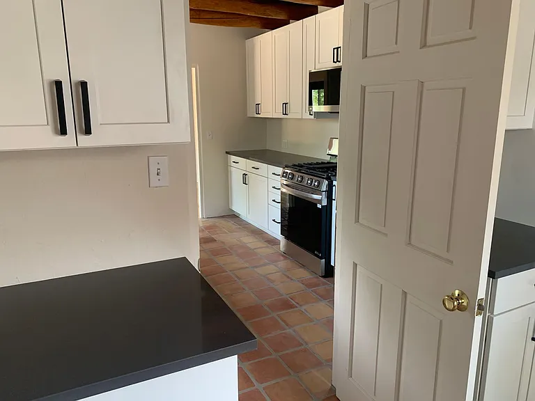 412 Cortez Pl — Photo 11
