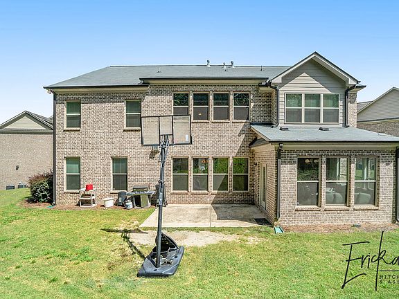 2nd image of 5138 Thurman Ct