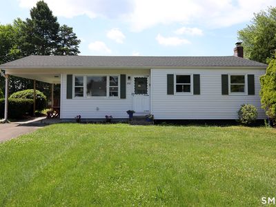 202 Reed Avenue, Windsor Locks, CT, 06096