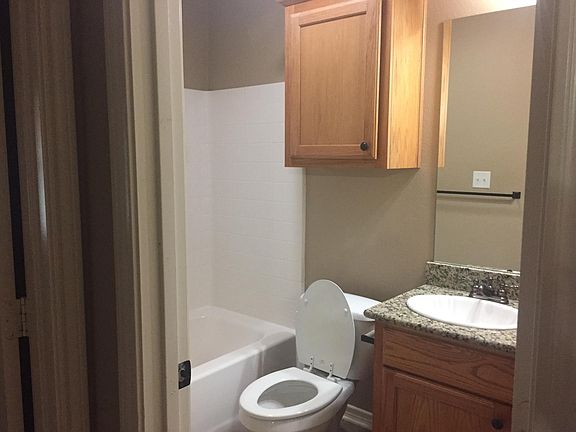 5th image of 1419 H G Mosley Pkwy Unit 101