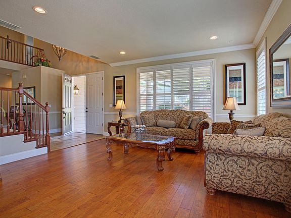 3rd image of 3803 Heather Ct