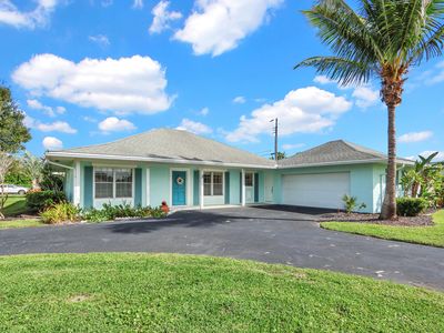 3 SE Paddock Circle, Jupiter, FL, 33469