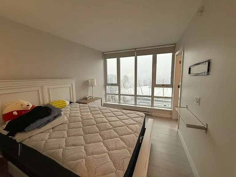 233 Robson St #3107 — Photo 15