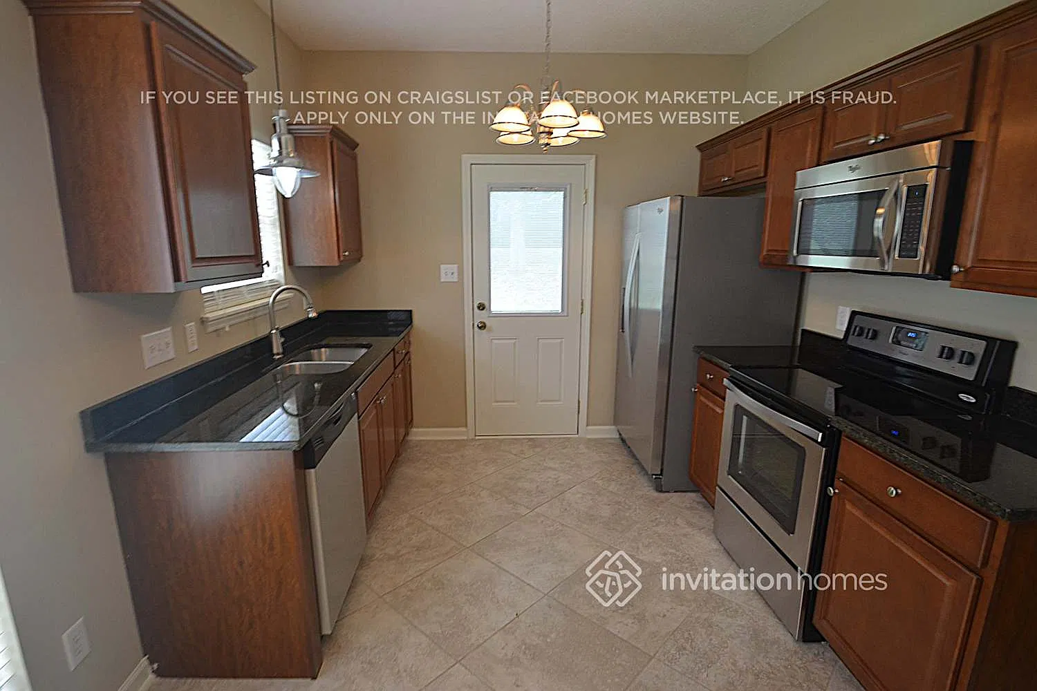 13418 Bolingbrook Ln Charlotte, NC 28273 — Photo 3