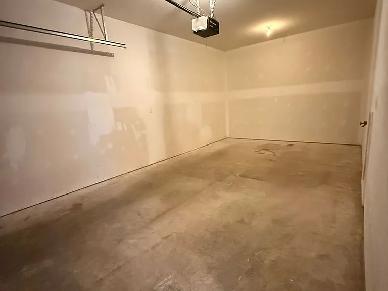 801 Black St — Photo 15