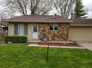 2520 Brett Dr, Champaign, IL 61821