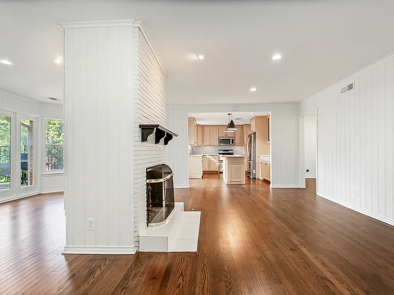 6737 Lakefair Cir — Photo 9