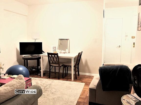 2nd image of 165 E 35th St APT 3J