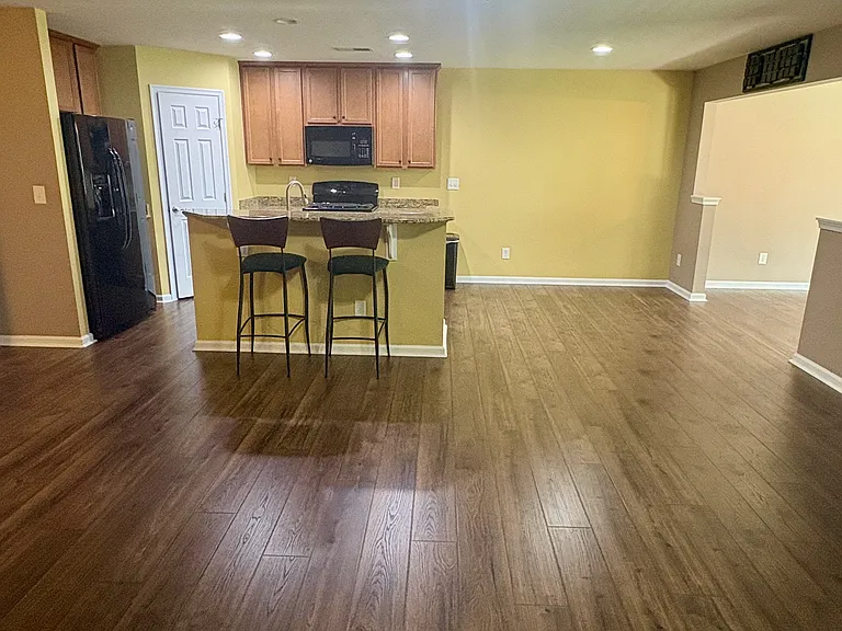 4413 Roundwood Ct — Photo 3
