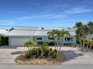 160 13th St, Key Colony Beach, FL 33051