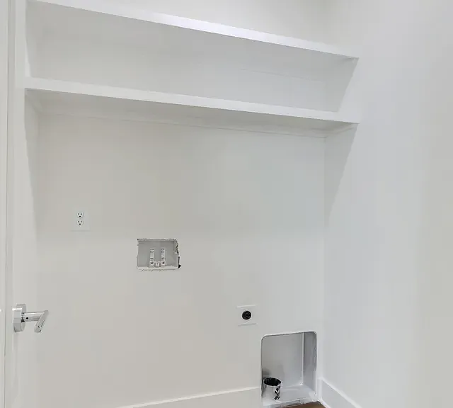 2430 Batavia St — Photo 27