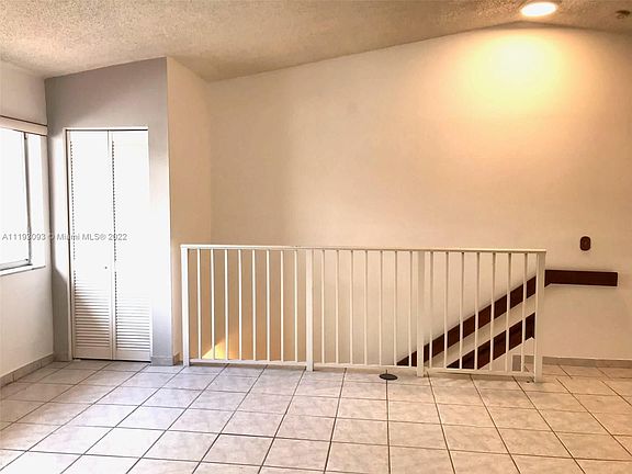 4th image of 8031 Lake Dr APT 202
