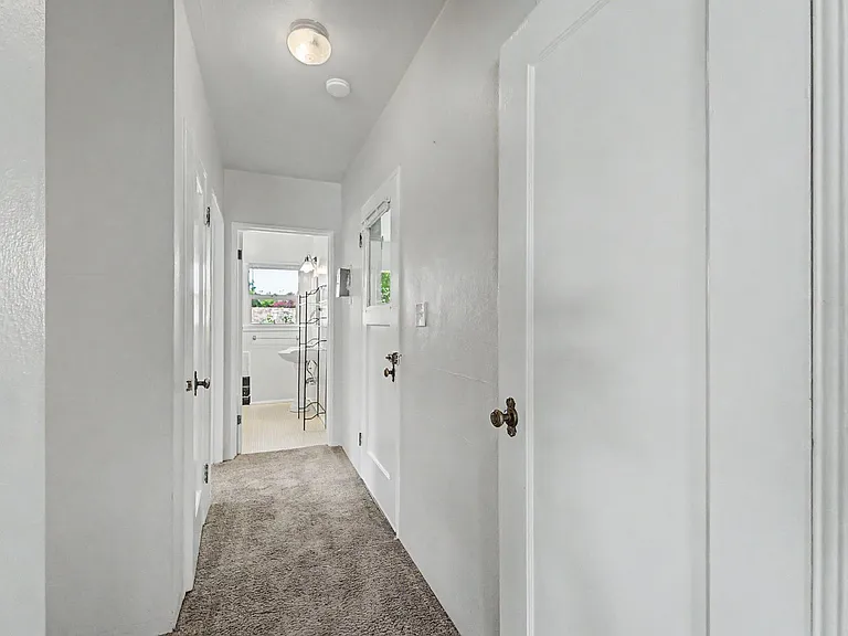 1024 D St #1-4 — Photo 9