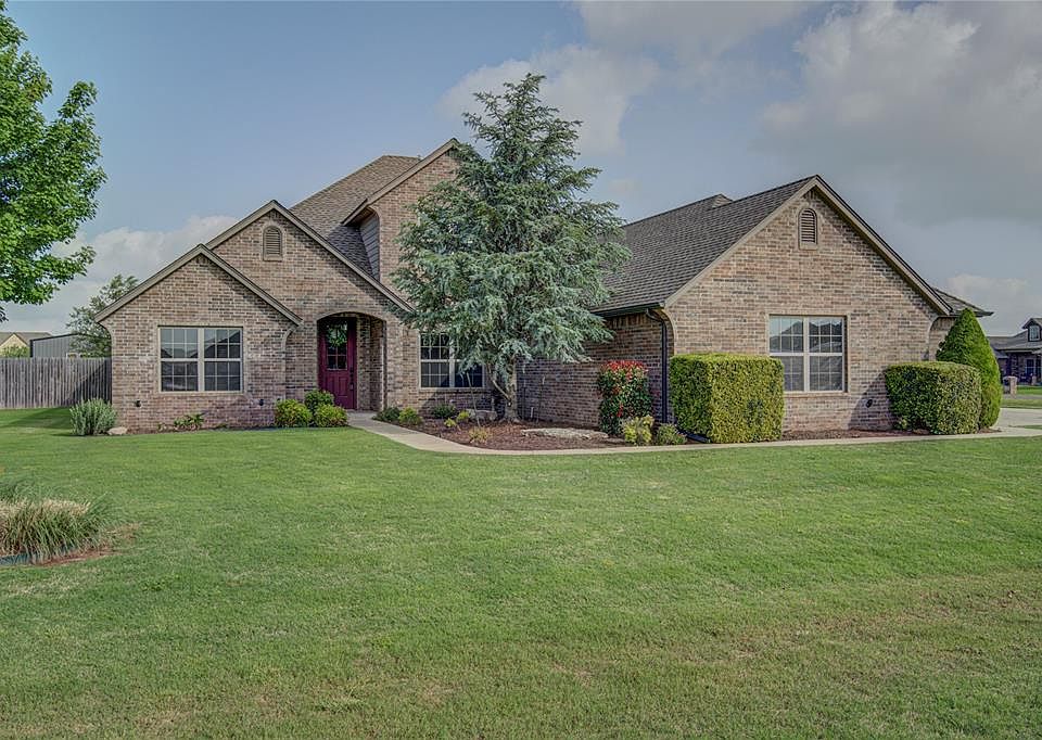 1st image of 11601 Mallorca Dr