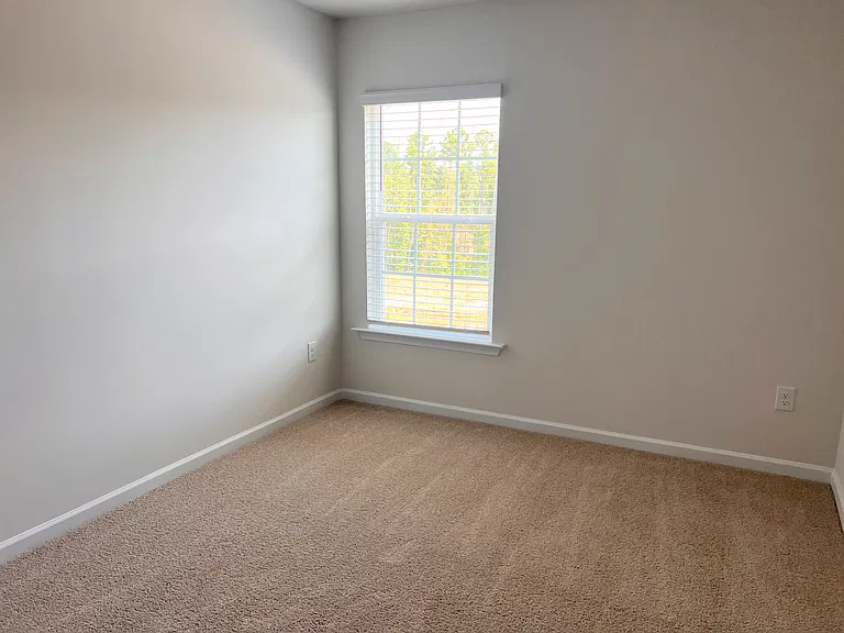 455 David Hill Dr #1 — Photo 9