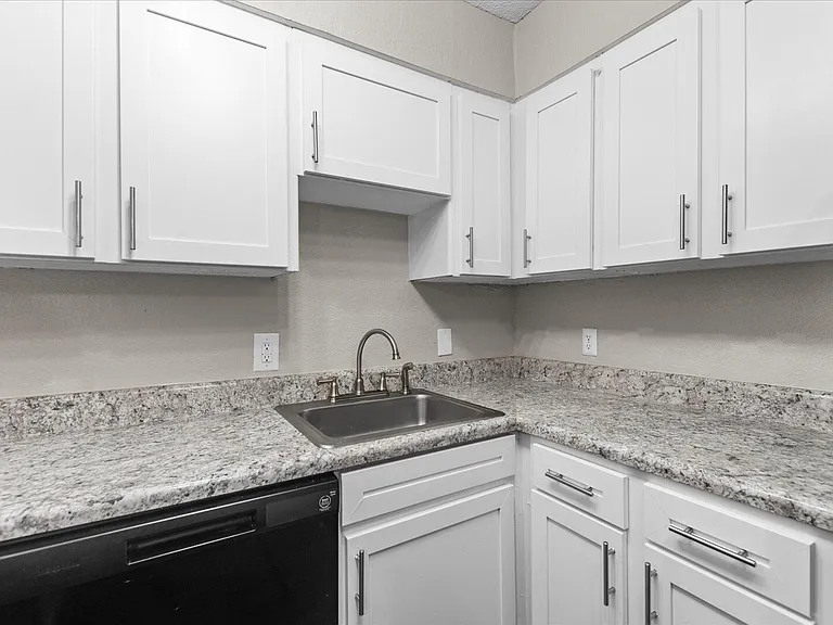 3501 Dayton Blvd — Photo 7