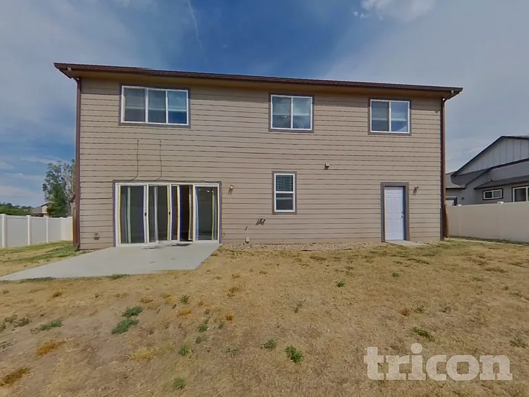 2113 74th Avenue Ct — Photo 16