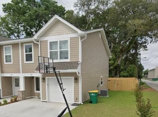 195 Ellis Ave, Niceville, FL 32578