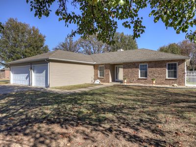 3467 S Loma Linda Drive, Loma Linda, MO, 64804