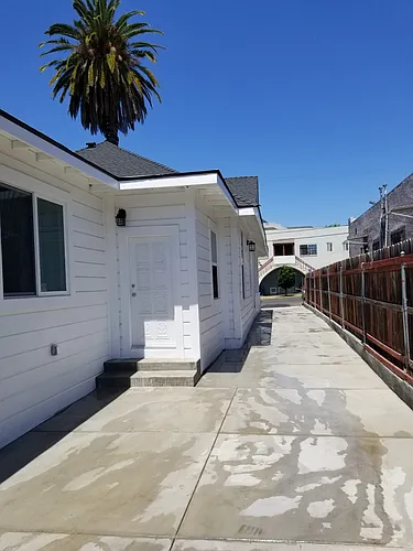 418 Camulos St #418 Photo 1