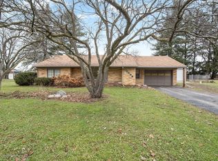 5638 Old Lansing Rd, Lansing, MI 48917