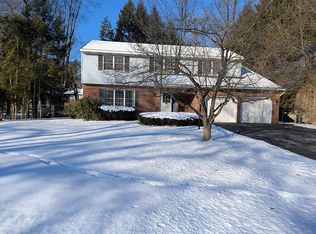 22 Gladwish Rd, Delmar, NY 12054