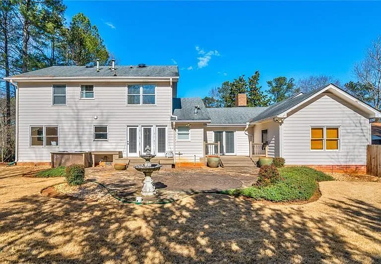 4010 Mansion Dr — Photo 20