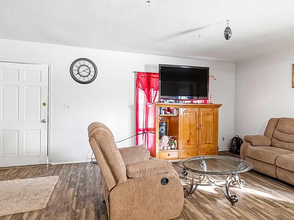 2nd image of 217 Orchard Dr