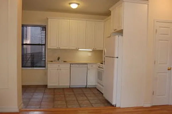 Rented by Stonecrest Realty | media 4