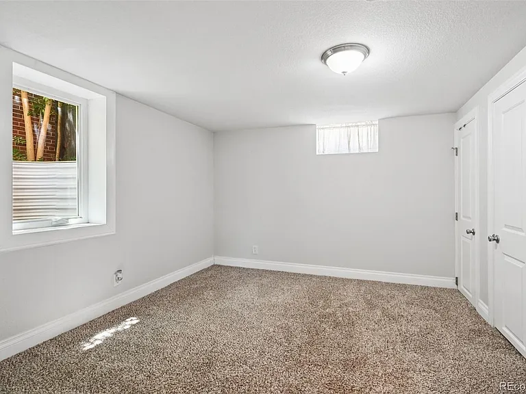 2895 Eudora St — Photo 21