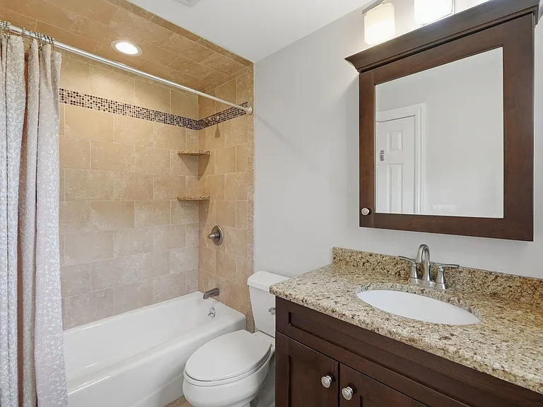 6 Elm St #1 — Photo 10