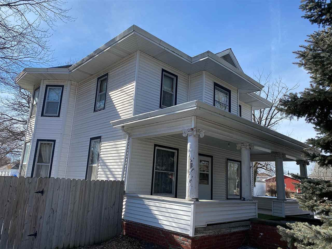 805 W Saline St, Blue Hill, NE 68930 Zillow