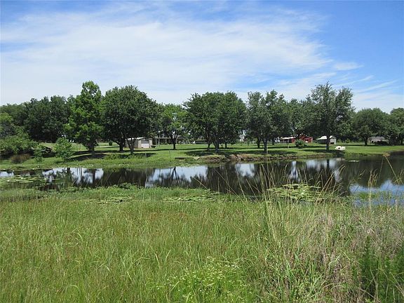 2nd image of 2078 Sally Gail Ln