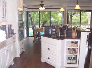 2178 Washington Ln, Waco, TX 76708