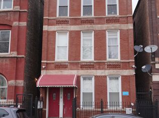 1846 W 18th St #2F, Chicago, IL 60608