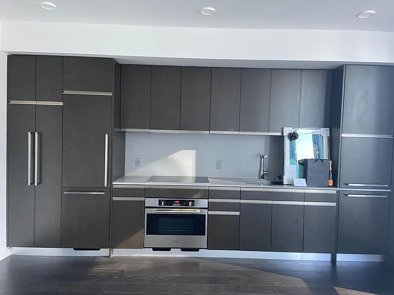 1808 Minor Ave #1704 — Photo 7